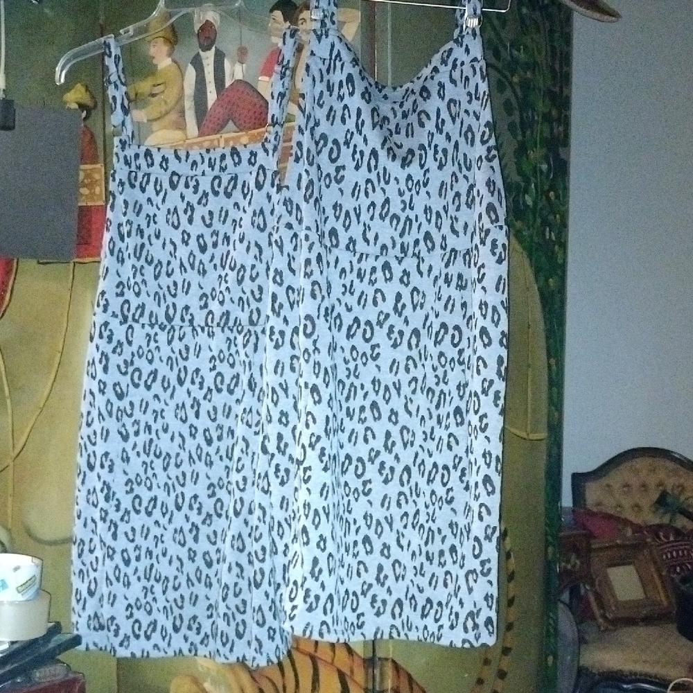 Jolt Gray and Black Leopard Print Top